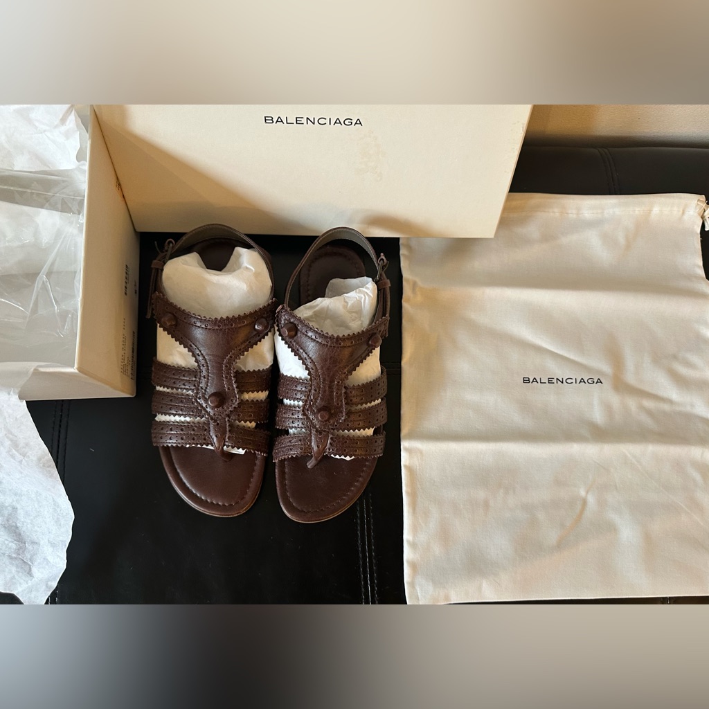 Balenciaga Pelle Brown Leather Studded Sandals Women Size 36
